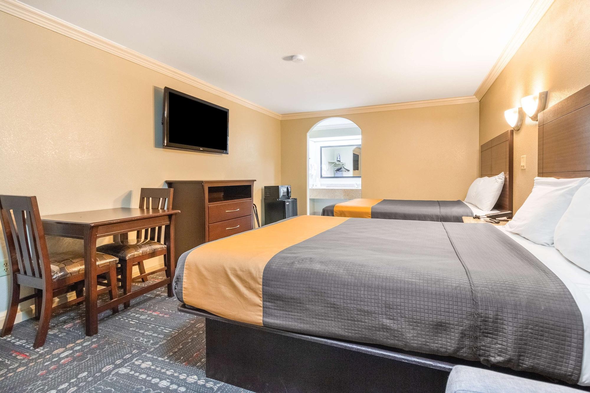 Americas Best Value Inn Houston Heights At I-45 Eksteriør bilde