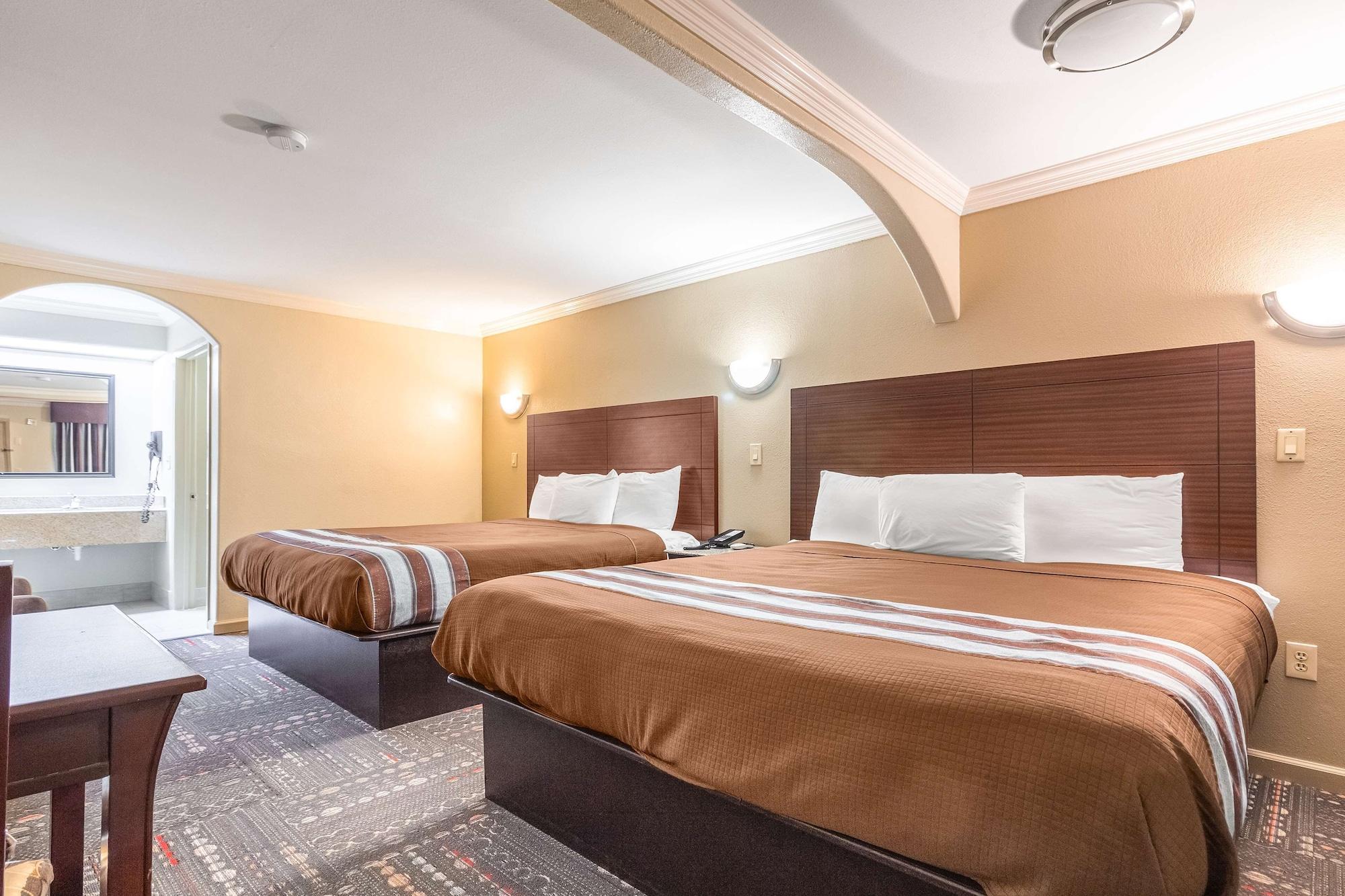 Americas Best Value Inn Houston Heights At I-45 Eksteriør bilde