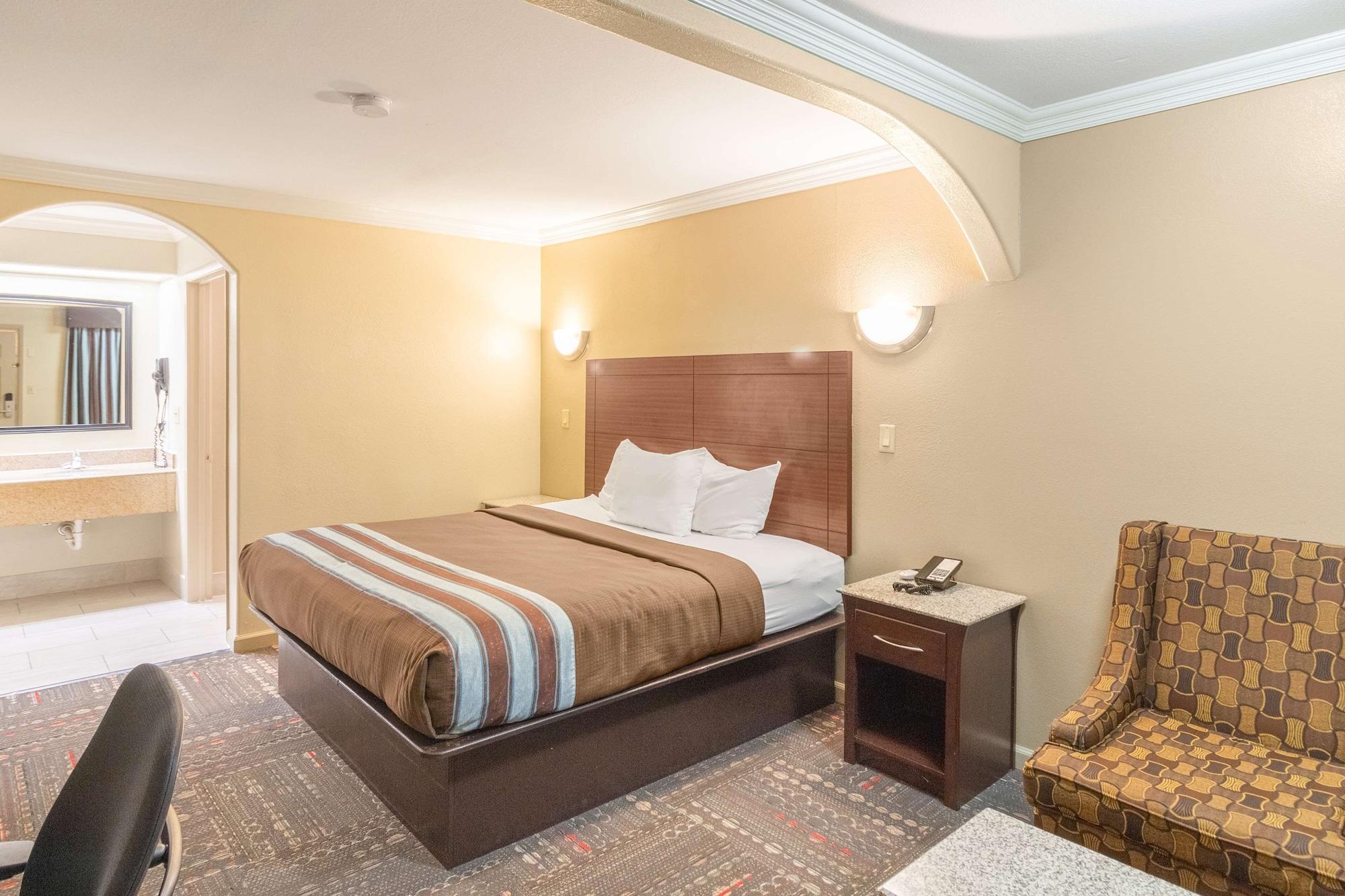 Americas Best Value Inn Houston Heights At I-45 Eksteriør bilde