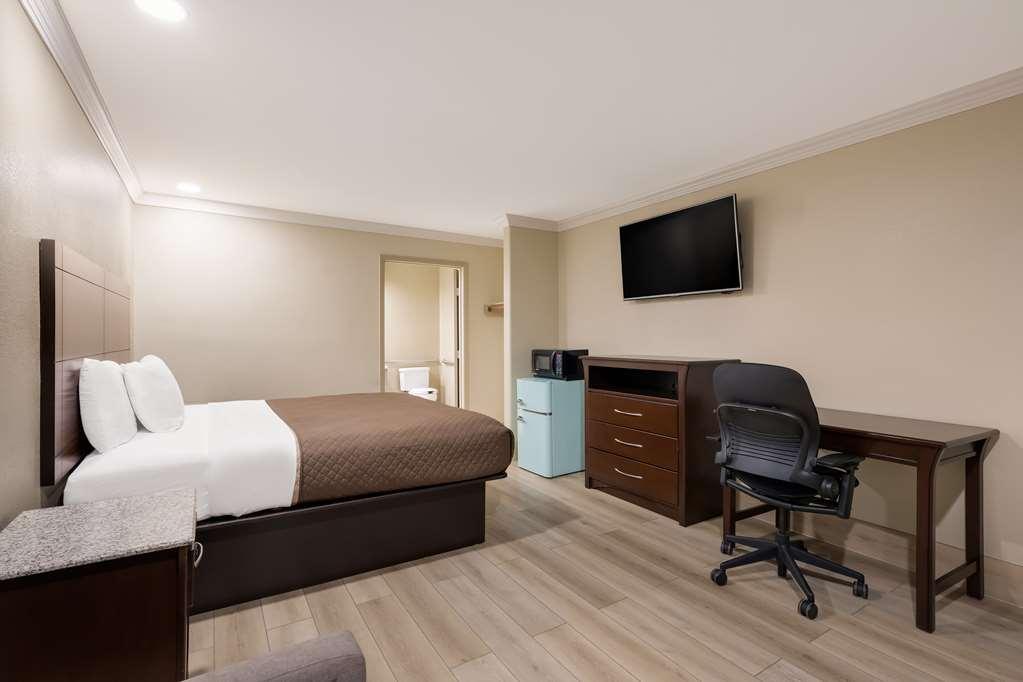 Americas Best Value Inn Houston Heights At I-45 Rom bilde