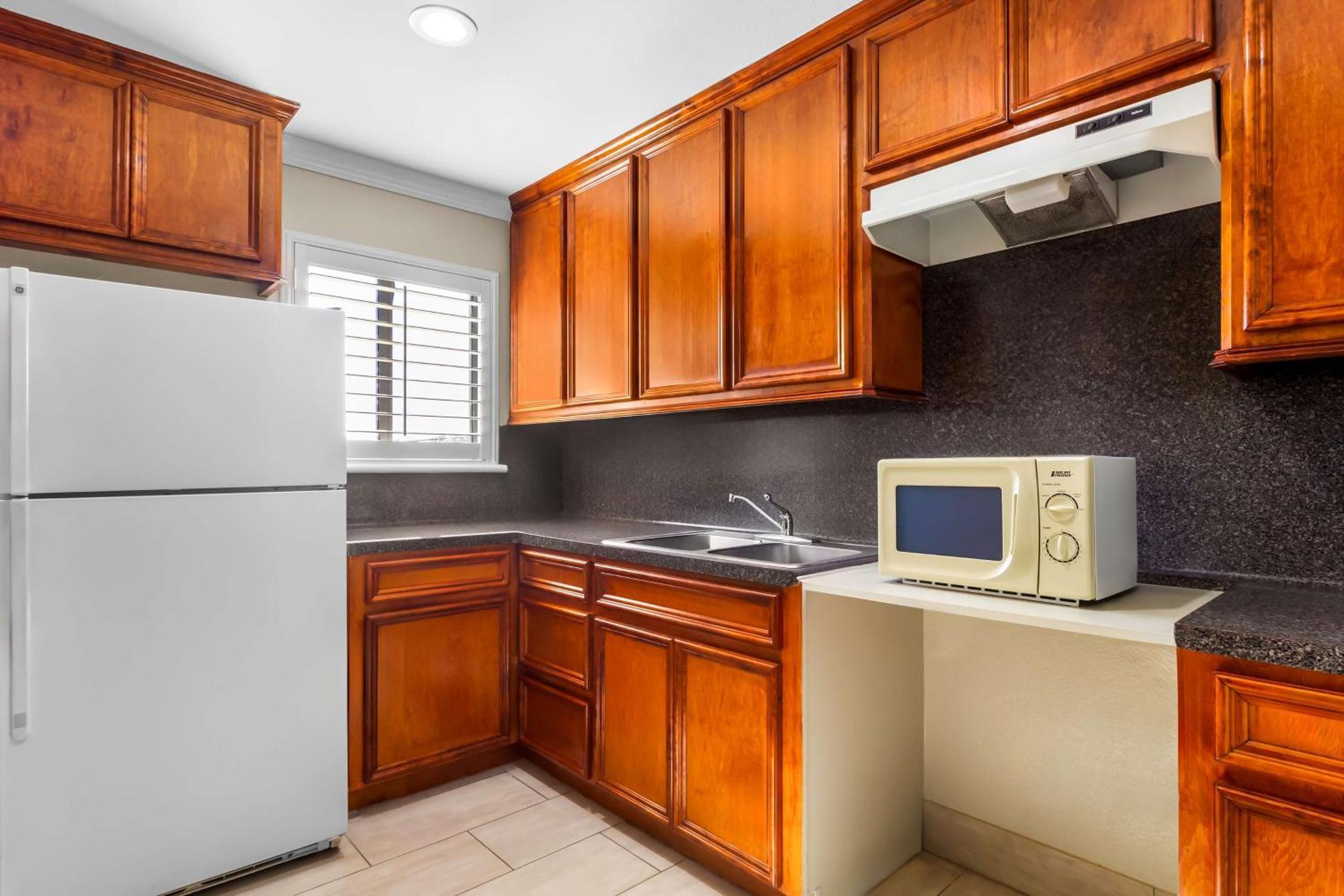 Americas Best Value Inn Houston Heights At I-45 Eksteriør bilde